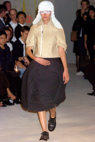 Look 12